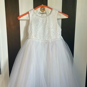 Flower Girl Dress Size 4 full length